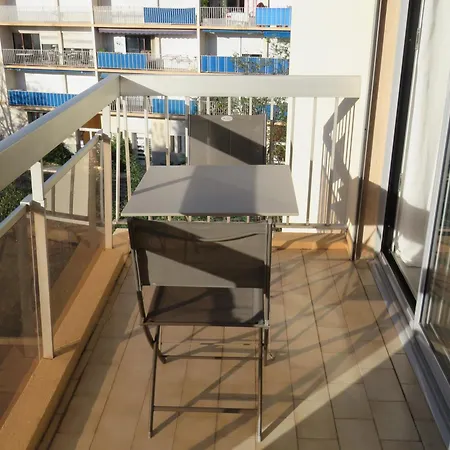 Cosy Avec Parking 100m * Fréjus